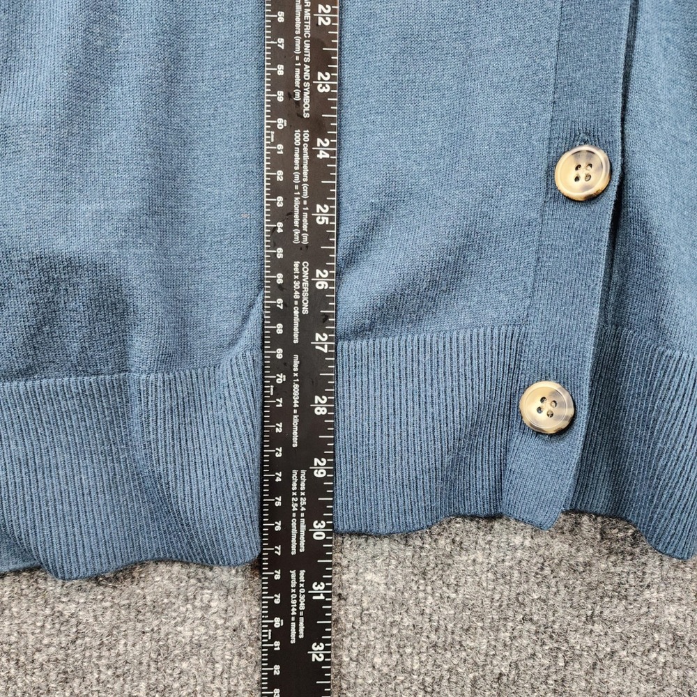Ann Taylor Women's‎ Minimalist Old Money Lightweight Office Cardigan Size M - Picture 8 of 10